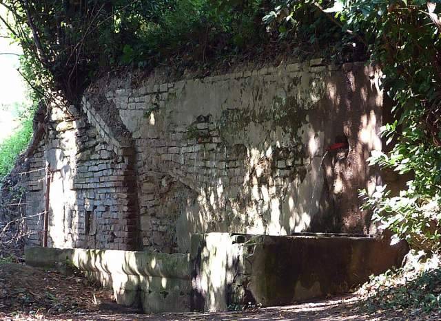 LA STORICA FONTE LOCCA DI SAN SILVESTRO A PESCARA TORNA AD ANTICO SPLENDORE