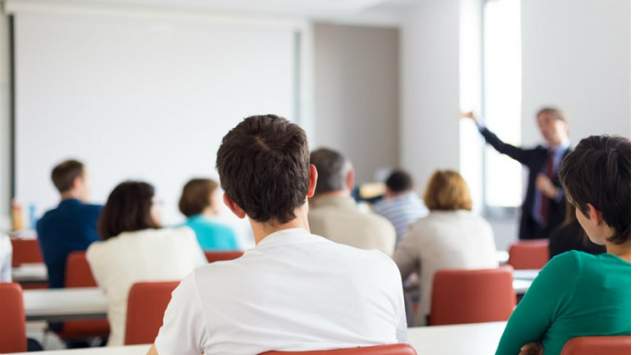 FORMAZIONE: ALL’AQUILA CORSI GRATUITI DI INGLESE, INFORMATICA E AUTOCAD