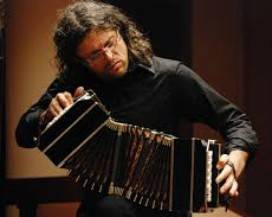 L’AQUILA: SOLISTI AQUILANI E CESARE CHIACCHIARETTA IN CONCERTO AL MUNDA
