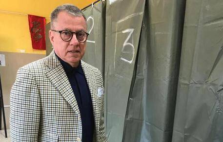 ALLE SUPPLETIVE IN SARDEGNA VINCE IL CENTROSINISTRA, BIG CINQUE STELLE NON BASTANO