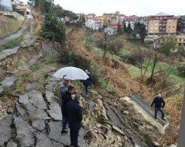 A CASOLI DI ATRI UN ANNO DOPO LA FRANA TUTTO FERMO, ”POLITICI SPARITI”