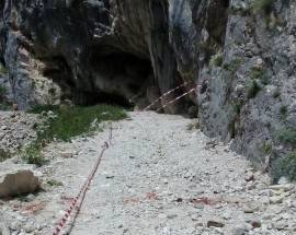 CHIETI: FRANA FARA SAN MARTINO, DONNA COLPITA DA MASSO