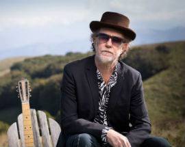 PERDONANZA: DE GREGORI SOLD OUT IN POCHI ISTANTI, POLEMICHE MA C’E’ POSTO SUL PRATO
