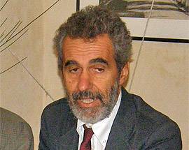 RICOSTRUZIONE:SCOPPOLA PAGA BOLLETTE E NON ANCORA LE DITTE, VERSO PROTESTA