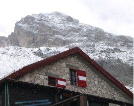 GRAN SASSO: ECCO LA PRIMA NEVE, ‘SPOLVERATINA’ SOPRA QUOTA 2MILA