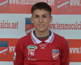 CALCIO: LEGA PRO, IL TERAMO BATTE L’ANCONA E RESPIRA 3-2 AI MARCHIGIANI, LA VITTORIA ARRIVA CON FRATANGELO