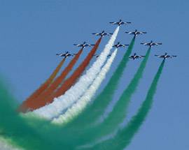 VASTO: SHOW DELLE FRECCE TRICOLORI, 80MILA COL NASO ALL’INSU’