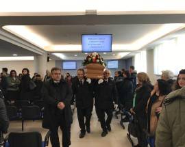 AVEZZANO: SALA DEL REGNO GREMITA PER I FUNERALI DI COLLINZIO D’ORAZIO