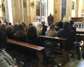 L’AQUILA: FOLLA ALLE ”ANIME SANTE” PER L’ADDIO A BARATTELLI, ”GRAZIE PER L’ULTIMO REGALO ALLA CITTA”’