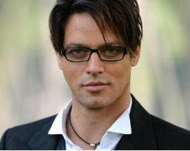 GABRIEL GARKO INCONTRA I FAN AL SARAL FOOD ALLO STAND CAFFE’ MOKAMBO