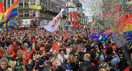 COORDINAMENTO GAY PRIDE: “EPISODI INACCETTABILI CONTRO LE FAMIGLIE ARCOBALENO A CHIETI”