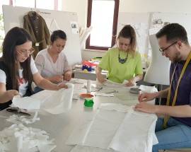 INNOVAZIONE MAKER FAIRE DI ROMA: ECCO LA GIACCA 4.0 MADE IN ABRUZZO, TECNOLOGICA E CUSTOMIZZABILE
