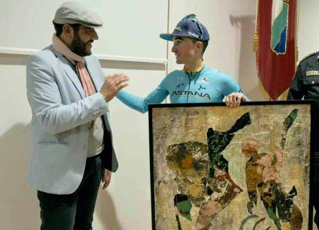 GIRO D’ITALIA: AL VINCITORE DELLA TAPPA AQUILANA UN’OPERA DI CICCOZZI