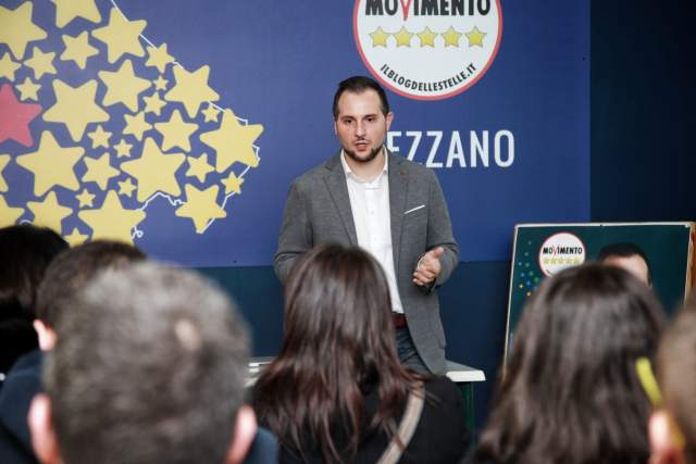 REGIONALI: FEDELE (M5S), ”SCEGLIERE IN BASE A CREDIBILITA’ E NON PER CLIENTELISMO”