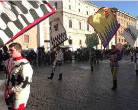 LA GIOSTRA CAVALLERESCA DI SULMONA BENEDETTA DAL PAPA DOPO L’ANGELUS