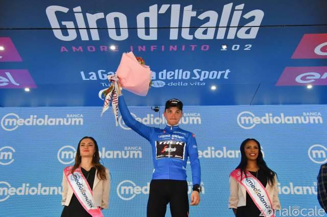 GIRO D’ITALIA, L’ABRUZZESE CICCONE MIGLIOR SCALATORE: E’ SUA LA MAGLIA AZZURRA
