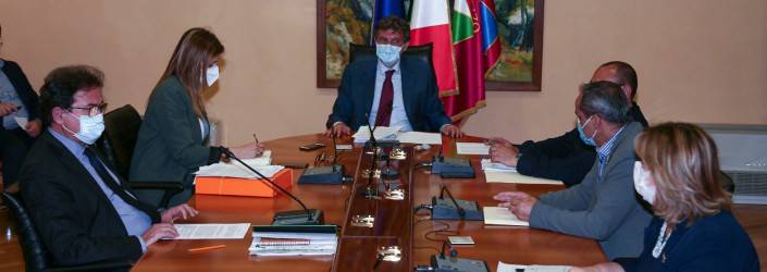 FASE 3: RIORDINO RETE OSPEDALIERA, ABRUZZO PRESENTA PIANO, ”AUMENTO POSTI LETTO”