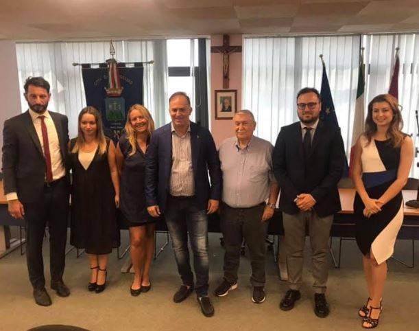 MONTESILVANO: FATTA LA GIUNTA, LA LEGA FA PIENO, PER FI-UDC FUORI BIG, ASSESSORE LA 27ENNE ROSSI