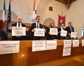 BILANCIO REGIONE: M5S, ”EMENDAMENTI IMPOSSIBILI ANCHE SENZA PROTESTE”
