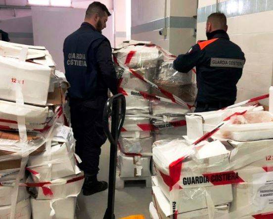 TERAMO: SEQUESTRATA UNA TONNELLATA DI PESCE DI INCERTA PROVENIENZA