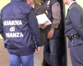 L’AQUILA, TRE RAGAZZI TROVATI CON LA DROGA PRIMA DI ENTRARE A SCUOLA