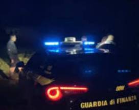 SPARATORIA TRA GDF E RAPINATORI: INSEGUIMENTO TRA ABRUZZO E MOLISE