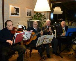 DANTE SORRENTINO E LA SUA BAND ARMONIE D’ARGENTO, ”LA MUSICA, ELISIR DELLA NOSTRA ETERNA GIOVINEZZA”