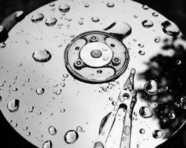 ARRIVA L’HARD DISK DEL FUTURO: DATI AL SICURO PER 10 MILIONI DI ANNI