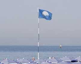 BANDIERE BLU: CNA, ”CAMBIARE METODO PER RICONQUISTARLE”