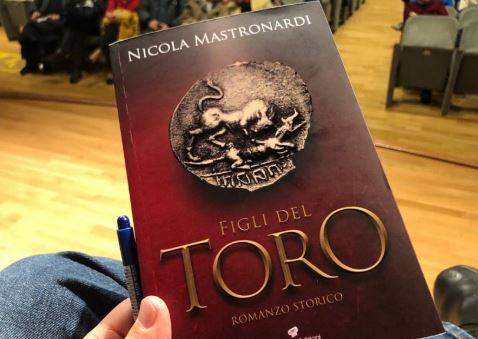 PROSEGUE LA SAGA DEI SANNITI E DEI POPOLI ITALICI, MASTRONARDI PRESENTA ROMANZO ‘I FIGLI DEL TORO’