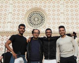 PERDONANZA: IL VOLO INCANTA L’AQUILA, ”NOI SIAMO CON VOI PER LA RINASCITA”