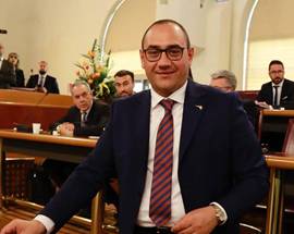 TRAFORO CHIUSO DAL 19: IMPRUDENTE, ”ABRUZZO TORNA INDIETRO DI 30 ANNI”