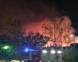 VASTO: INCENDIO CAUSATO DA FUOCHI PIROTECNICI, INDAGINI IN CORSO