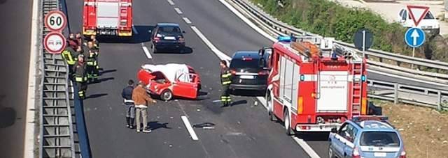 SCHIANTO SU ASSE ATTREZZATO: PRIMO OMICIDIO STRADALE