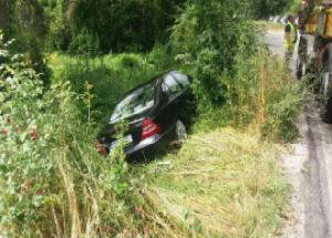 L’AQUILA: DONNA FINISCE FUORI STRADA CON L’AUTO A COPPITO