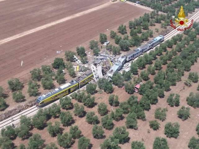 INCIDENTE FERROVIARIO IN PUGLIA: FRONTALE TRA CONVOGLI, DECINE DI MORTI