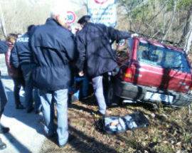 L’AQUILA: INCIDENTE A PAGANICA, FIAT PANDA ESCE FUORI STRADA
