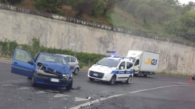 INCIDENTI PER LA PIOGGIA, TRE FERITI NEL PESCARESE