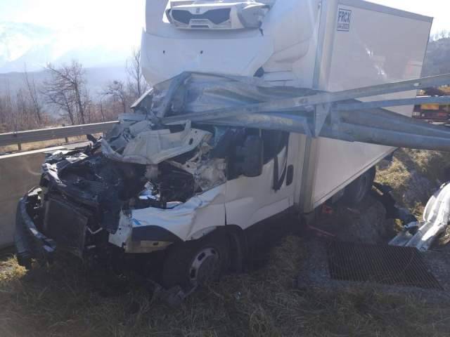INCIDENTE SULL’AUTOSTRADA A24, DUE FERITI VICINO SAN GABRIELE