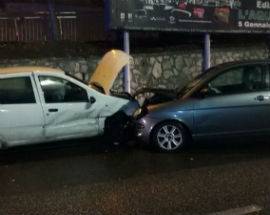 L’AQUILA: DROGATO ALLA GUIDA CAUSA INCIDENTE CON FERITI