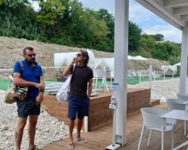 FOSSACESIA: PIPPO INZAGHI IN VACANZA SULLA COSTA DEI TRABOCCHI