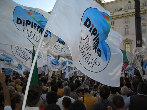 L’AQUILA: ECCO NUOVO COORDINAMENTO IDV, VANNI RESPONSABILE DONNE