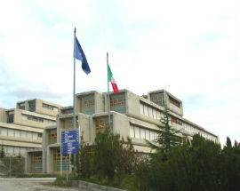 L’AQUILA: BLITZ ANTIDROGA ALL’ITIS, CONTROLLI A TAPPETO