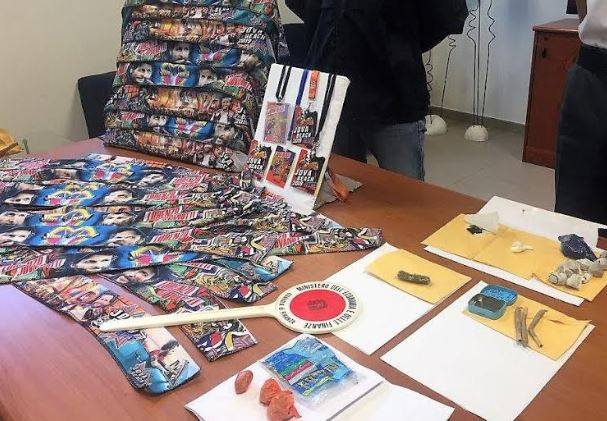 JOVA BEACH PARTY: SEQUESTRATA DROGA E MERCE CONTRAFFATTA