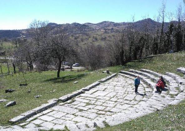 AL PARCO NAZIONALE MAJELLA LA GESTIONE DEL SITO ARCHEOLOGICO ”IUVANUM”