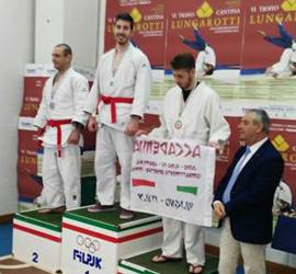 JUDO: UN ORO E DUE ARGENTI: ATLETI AQUILANI SUGLI SCUDI A PERUGIA CON LA JUJITSU ACADEMY