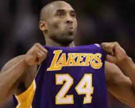 INCIDENTE IN ELICOTTERO: LA LEGGENDA NBA KOBE BRYANT MUORE CON LA FIGLIA DI 13 ANNI
