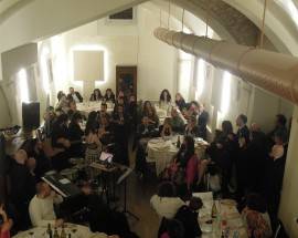 L’AQUILA: TANTE ADESIONI ALLA CENA A SOSTEGNO DELLE PAZIENTI ONCOLOGICHE