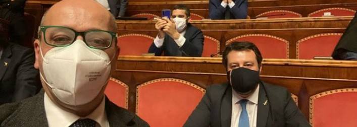 LA LEGA OCCUPA IL PARLAMENTO, ”RISPOSTE DA GOVERNO”, CENTRODESTRA SPACCATO