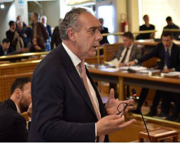 REFERENDUM ELETTORALE: LEGNINI, ”CENTRODESTRA IRRESPONSABILE”